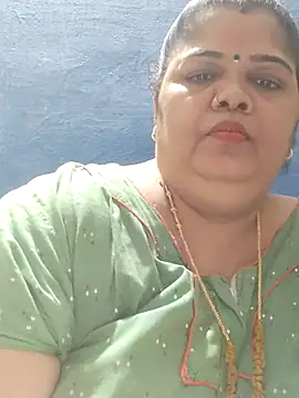 tamilthanushri webcam