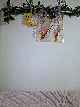 Nika_aa webcam