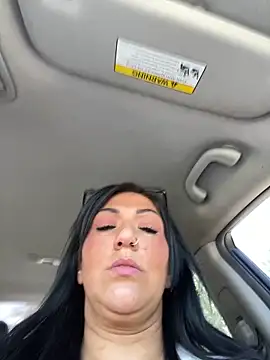LittleMissEeve's live cam