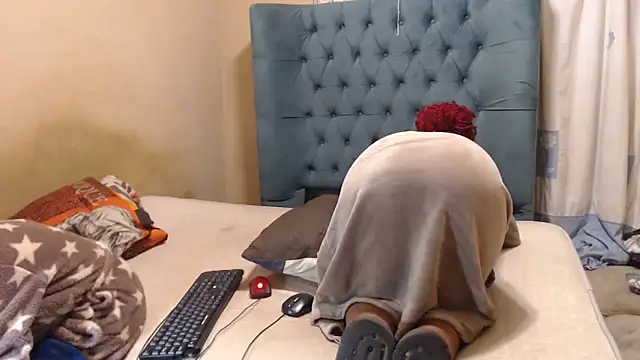 EbonyEssence webcam