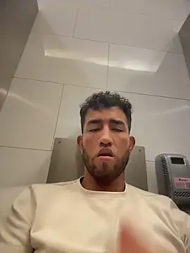liam_bronw webcam