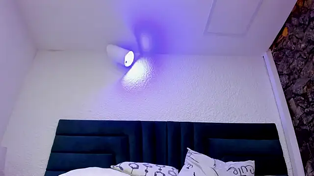 Dahliablack webcam