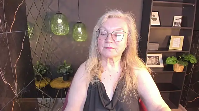 NataliMellow webcam