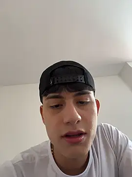 Lander_Cruz's live cam
