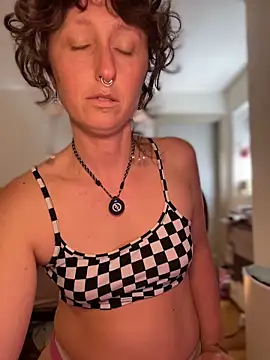 mossy_kiss webcam