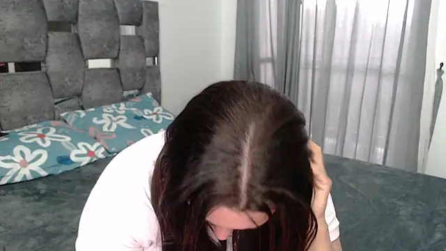 sara_hott_1 webcam