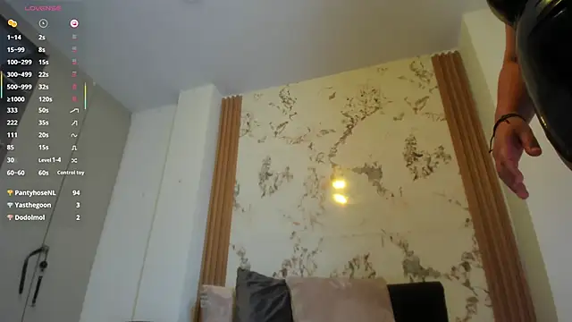 MontserratMarie - Offline