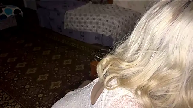 AlisiaStreitmatter webcam