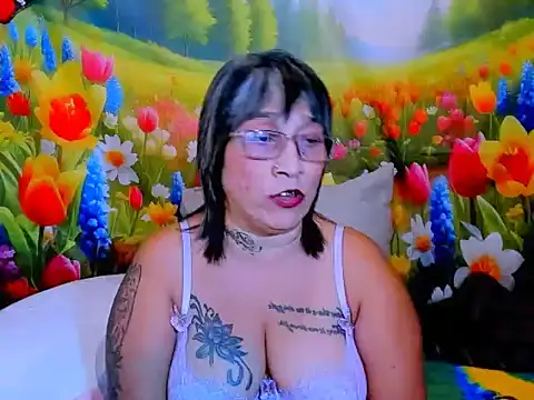 indianroxy webcam