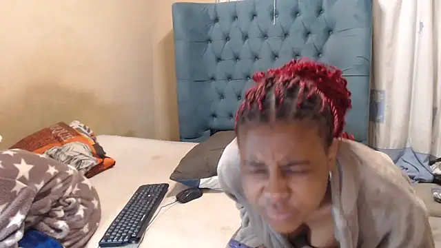 EbonyEssence webcam