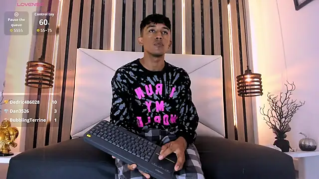 Natzuki_1 webcam