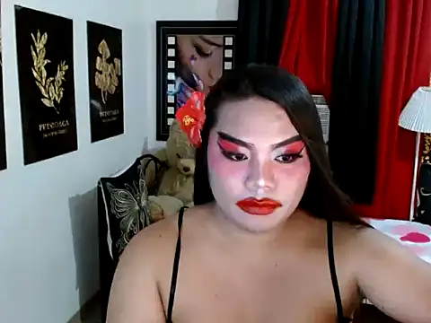 TSbrianaHugeCock webcam
