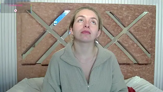 _isaabellaa webcam