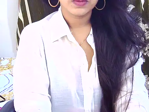 Noor_Zarin webcam