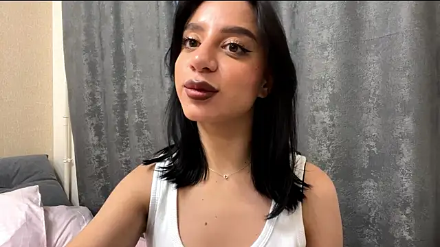 AngellaBarbini webcam