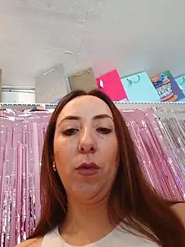 Mia_Novikov webcam