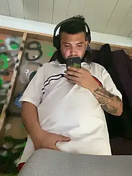 GusanoDelicioso webcam