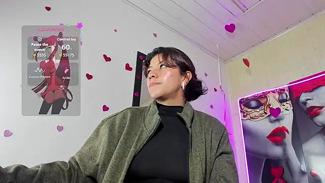 Raven_Rouge_ webcam