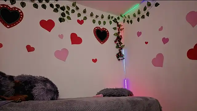 MiaCollinssx webcam