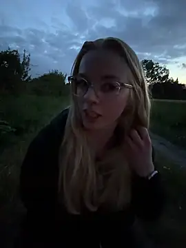 LinaLeana webcam