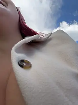 Lia-Moon77 webcam