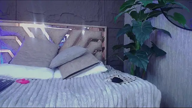 Milenka-5 webcam