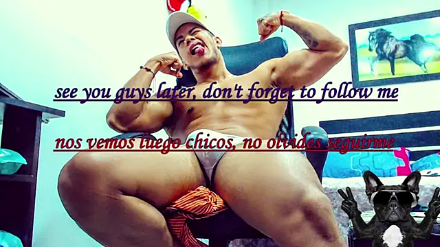 CRAZYBOYLOVE webcam