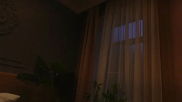 Liv_Fay webcam