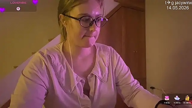 JacyWinslat webcam