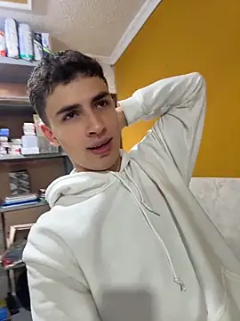 AdrianRinaldi webcam