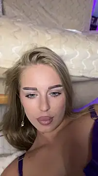 AubrieleRouj1 webcam