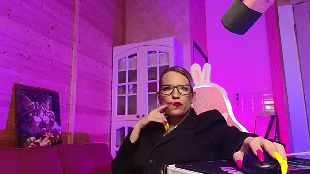 Lady_Shine webcam