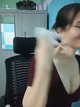 Donatella28 webcam