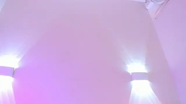 AllanaRosee webcam