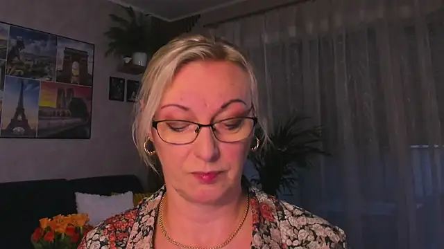 free adult sex chat Vanessa Chat