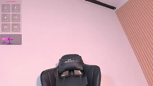 emily_campbell_ webcam