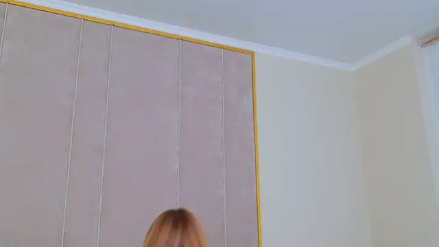 AmeliRoyse webcam