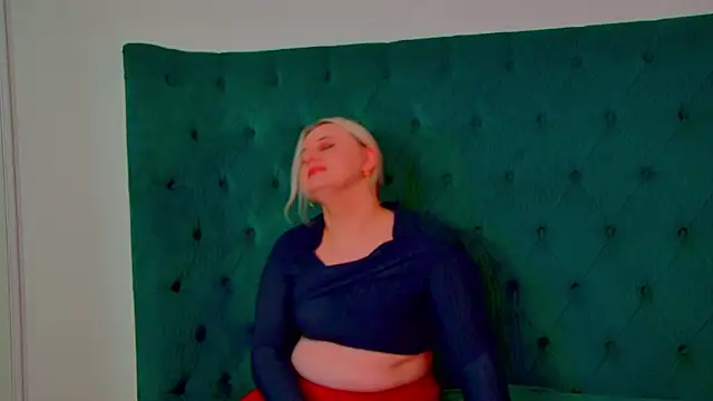 LioraArdyn webcam