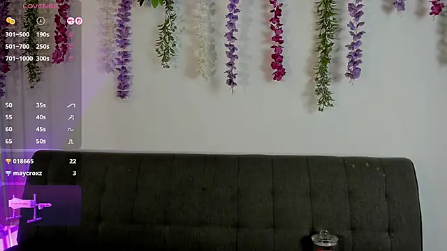 Petite_Artemis webcam
