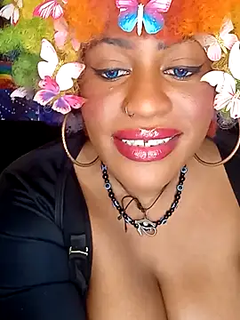 AmazonianMistress webcam