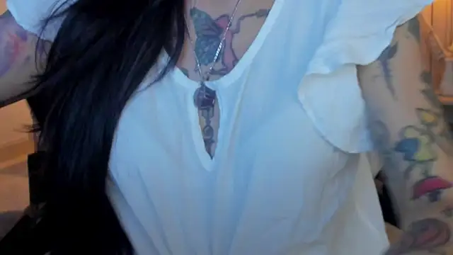 dark_gotica webcam