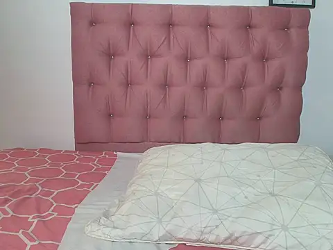 Sweet_Scarlett_ webcam