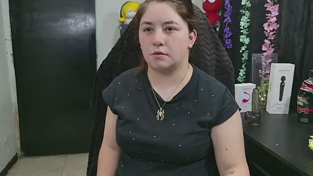 ann_bronw webcam