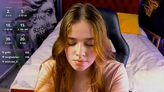 tiffanyvex - TiffanyVex's free webcam - UK Sex Cams