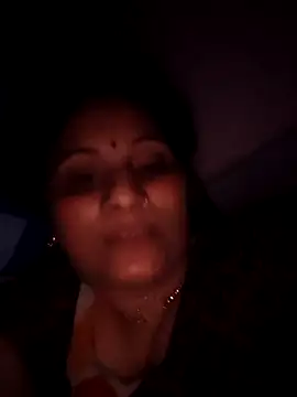 Rakhi99x webcam