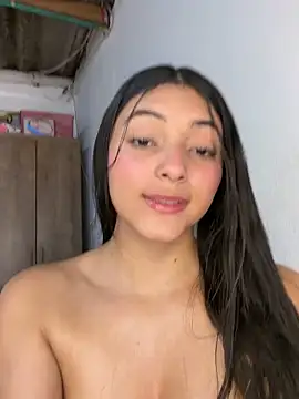 _tina_9 webcam