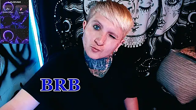 Marieblueeyes webcam