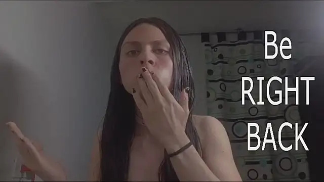 Petite-Goth webcam
