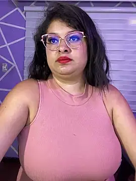 MiiaaJoness
