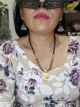 BhabhiPooja69 webcam